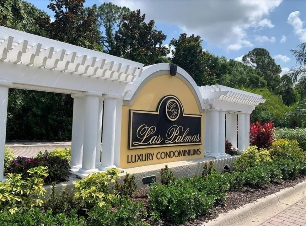 4980 Baraldi Cir in Sarasota, FL - Building Photo