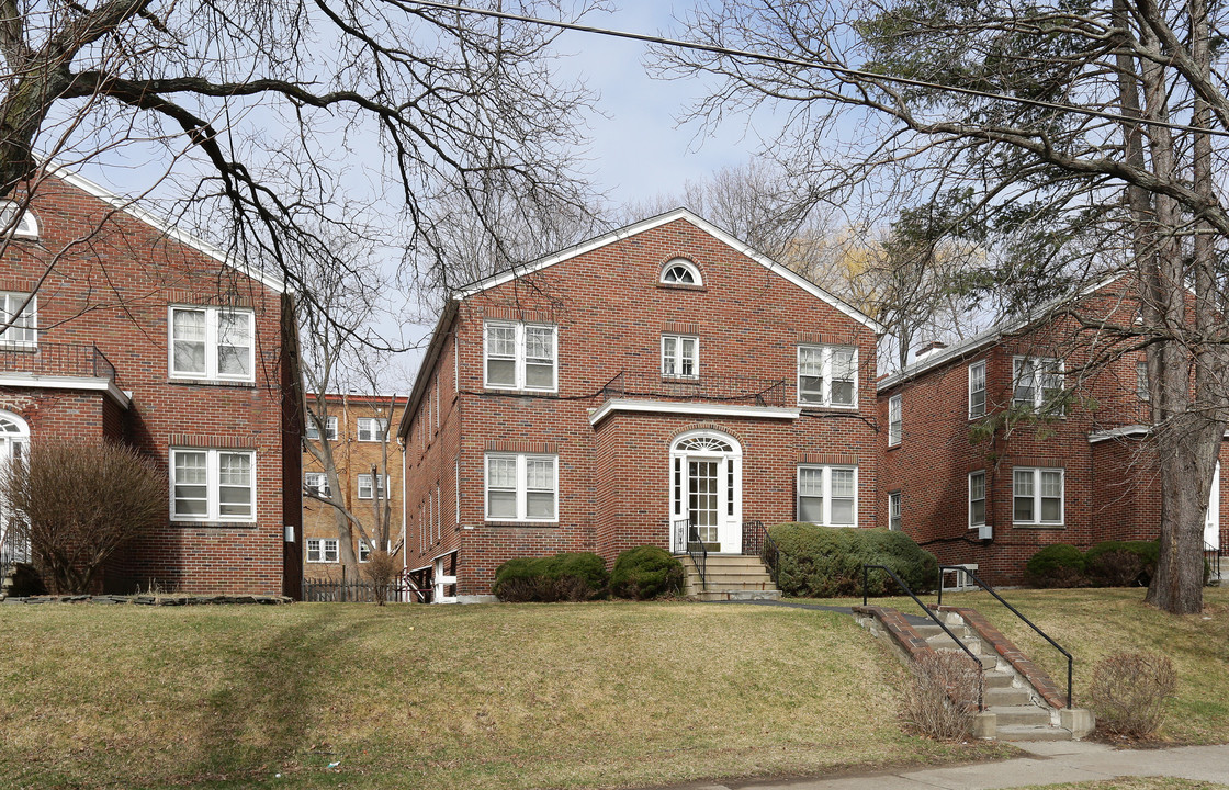 96 Pine Ave in Albany, NY - Building Photo