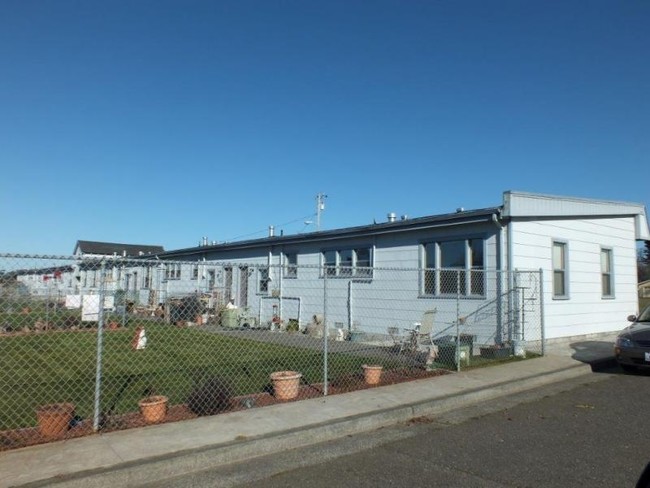 5064 Vance St in Eureka, CA - Building Photo - Building Photo