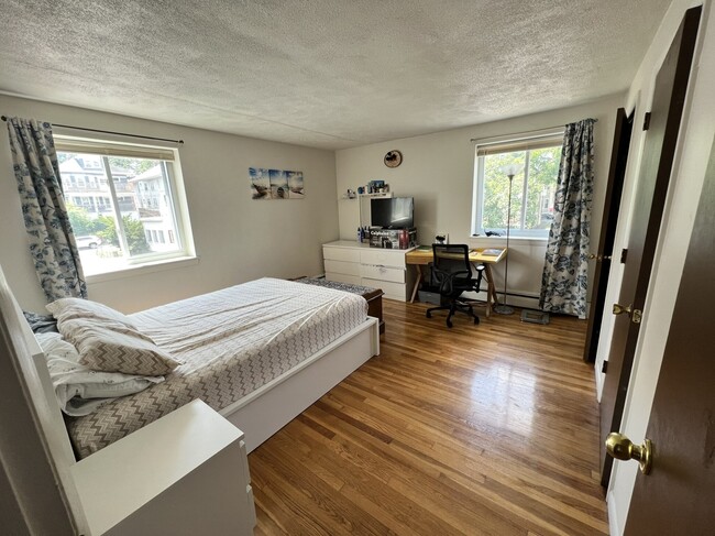 property at 20 Radcliffe Rd