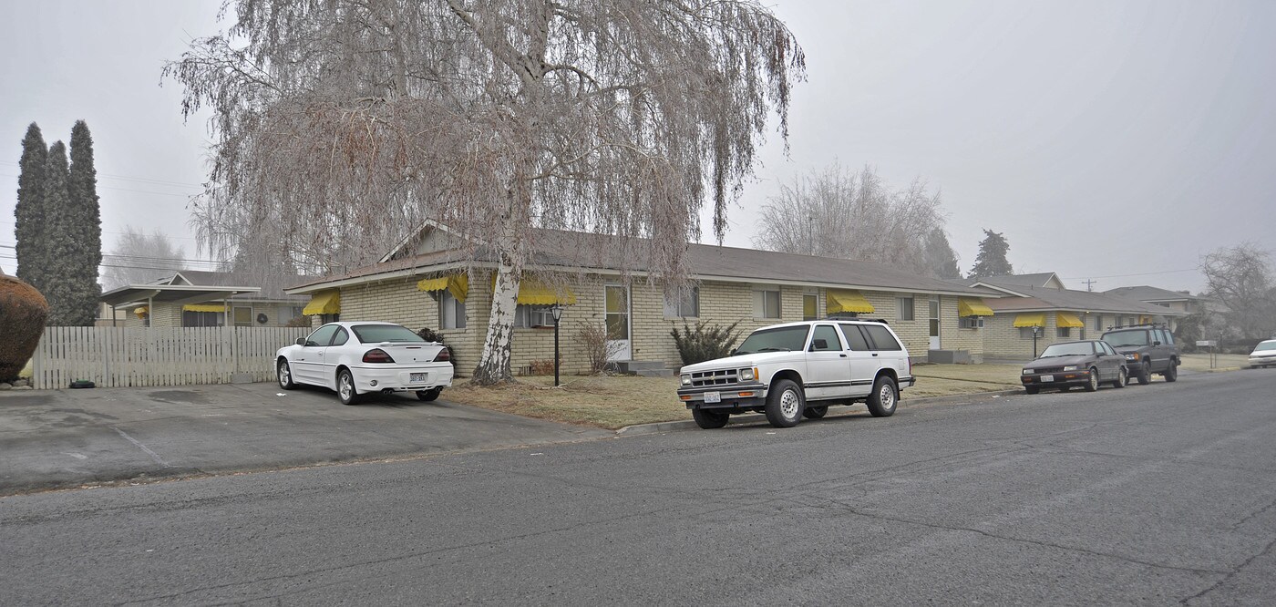 3905 Webster Ave in Yakima, WA - Building Photo