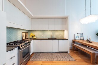 50 Dey St in Jersey City, NJ - Building Photo - Building Photo