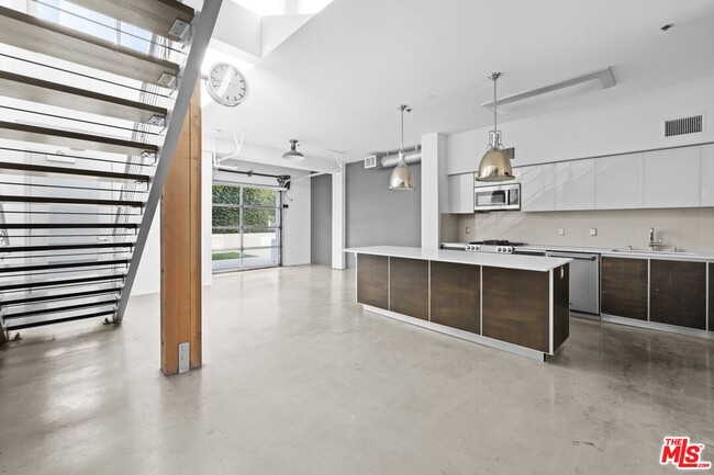 property at 11500 Tennessee Ave