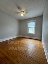 276 Hunt St in Central Falls, RI - Building Photo - Building Photo