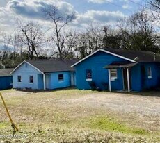 972 Center St in Macon, GA - Building Photo