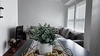 21 Bullocks Point Ave in East Providence, RI - Building Photo - Building Photo