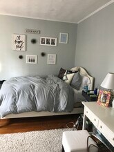 29 Chetwynd Rd, Unit 2 in Somerville, MA - Foto de edificio - Building Photo