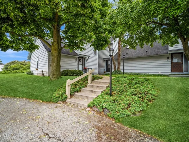 property at 660 Beth Ct