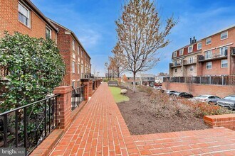 1660 Beekman Pl NW in Washington, DC - Building Photo - Building Photo