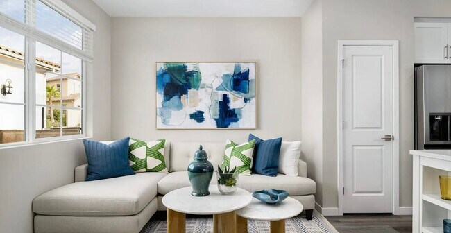 10419 Viva Ct in Elk Grove, CA - Building Photo - Building Photo