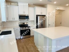 6560 E Weathermaker Ave in Fresno, CA - Building Photo - Building Photo