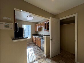 110 Reflections Dr in San Ramon, CA - Foto de edificio - Building Photo