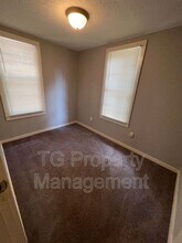 466 Milwaukee Ave in Orange Park, FL - Building Photo - Building Photo