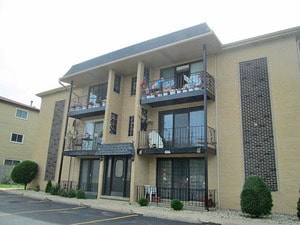property at 8854 N Chester Ave