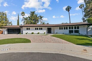 4506 El Abaca Pl in Los Angeles, CA - Building Photo