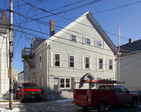 42-44 Tecumseh St in Fall River, MA - Foto de edificio - Building Photo