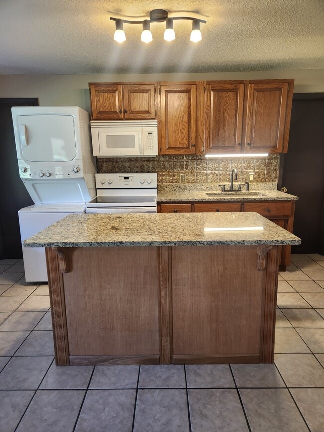 920 W Cape Rock Dr in Cape Girardeau, MO - Foto de edificio - Building Photo