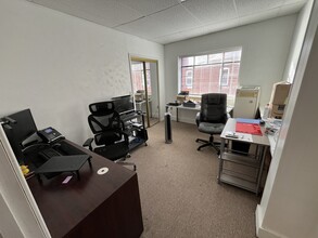 107 E Culton St in Warrensburg, MO - Building Photo - Building Photo