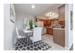 Azalea Trail Apartments in Rogers, AR - Building Photo - Building Photo