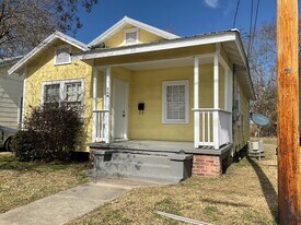 266 W Garfield St in Baton Rouge, LA - Building Photo