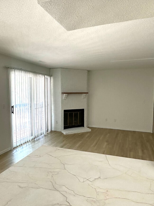 Willow Ridge Apartments
