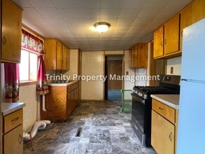 143 Camden St in Clarksburg, WV - Building Photo - Building Photo