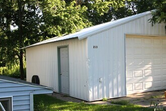 213 Mound Ave in Mankato, MN - Building Photo - Building Photo
