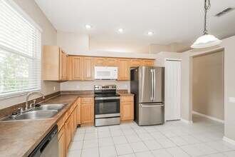 5512 Terrain De Golf Dr in Lutz, FL - Building Photo - Building Photo