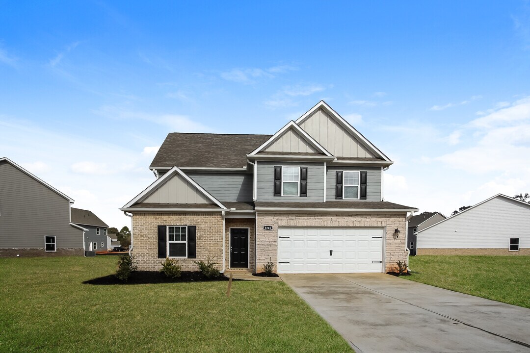 3245 Bridgewood Dr in Macon, GA - Building Photo