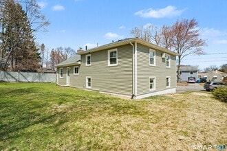 41 Sunnybrook Bend in Waterbury, CT - Building Photo - Building Photo