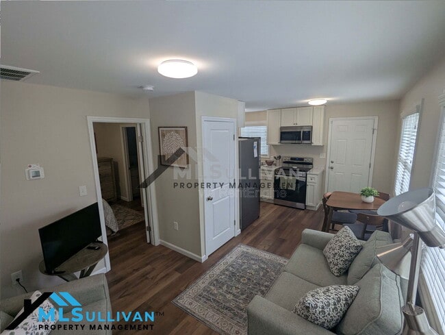 2130 Sovereign St in Durham, NC - Building Photo - Building Photo