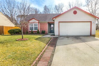 635 S Fieldstone Blvd in Bloomington, IN - Building Photo - Building Photo
