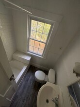 180-182-182 Peck St in Rochester, NY - Foto de edificio - Building Photo