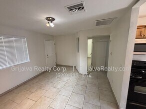 1245 E 25th St in Tucson, AZ - Building Photo - Building Photo