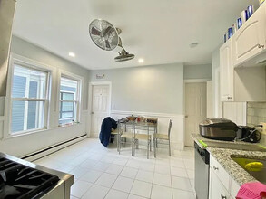 135 Marcella St in Boston, MA - Building Photo - Building Photo