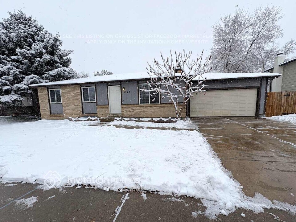 11243 Clermont Ct in Thornton, CO - Foto de edificio