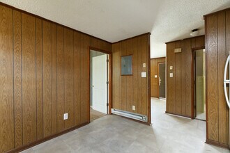 1045 Rulnick St in Fayetteville, NC - Building Photo - Building Photo