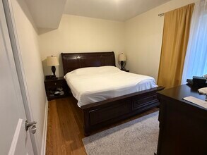 6121 N Mozart St in Chicago, IL - Building Photo - Building Photo