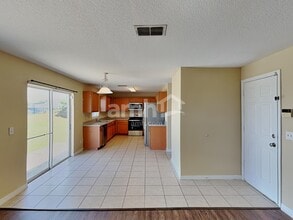 357 Sky Valley St in Clermont, FL - Building Photo - Building Photo