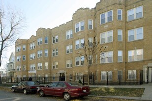 3555-3557 W Lyndale St Apartments