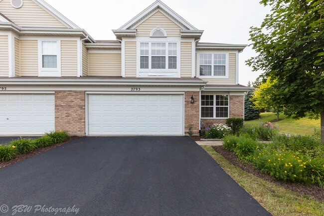 property at 2793 Borkshire Ln