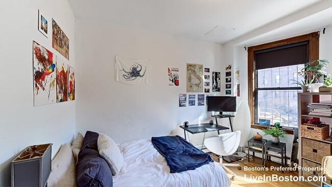 property at 616 Columbus Ave