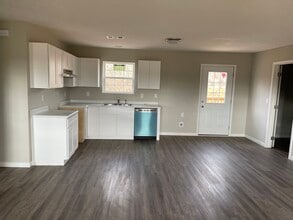 515 Coile Rd in Jefferson City, TN - Building Photo - Building Photo
