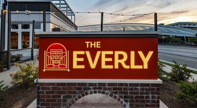 The Everly in Gainesville, GA - Foto de edificio - Building Photo