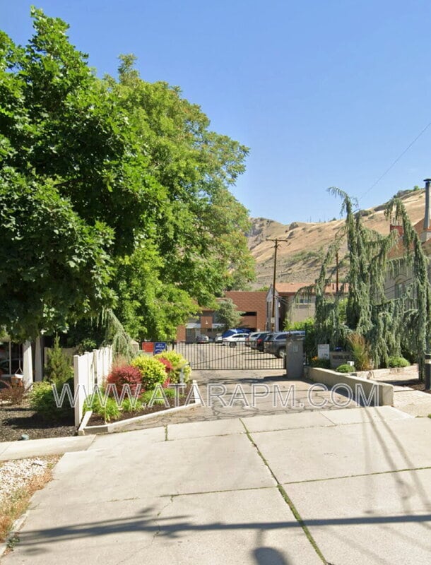 property at 650 N 300 W