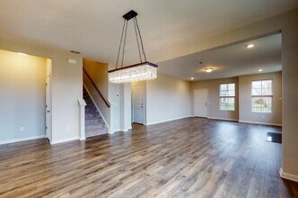 533 Montrose Dr in Mount Juliet, TN - Foto de edificio - Building Photo