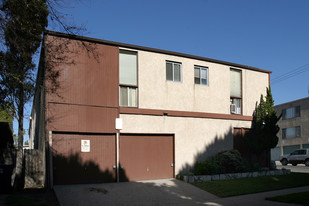 3441 E Wilton St Apartments