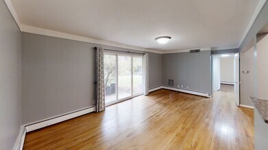 1253 Island Dr in Ann Arbor, MI - Building Photo - Building Photo