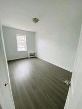 1664 E 32nd St in Brooklyn, NY - Building Photo - Building Photo