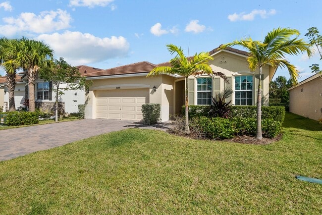 4491 NW Oakleaf Ct in Jensen Beach, FL - Building Photo - Building Photo